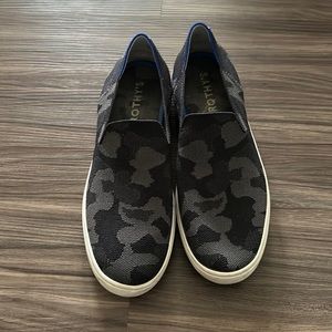 Rothy Sneakers Black and Grey camo